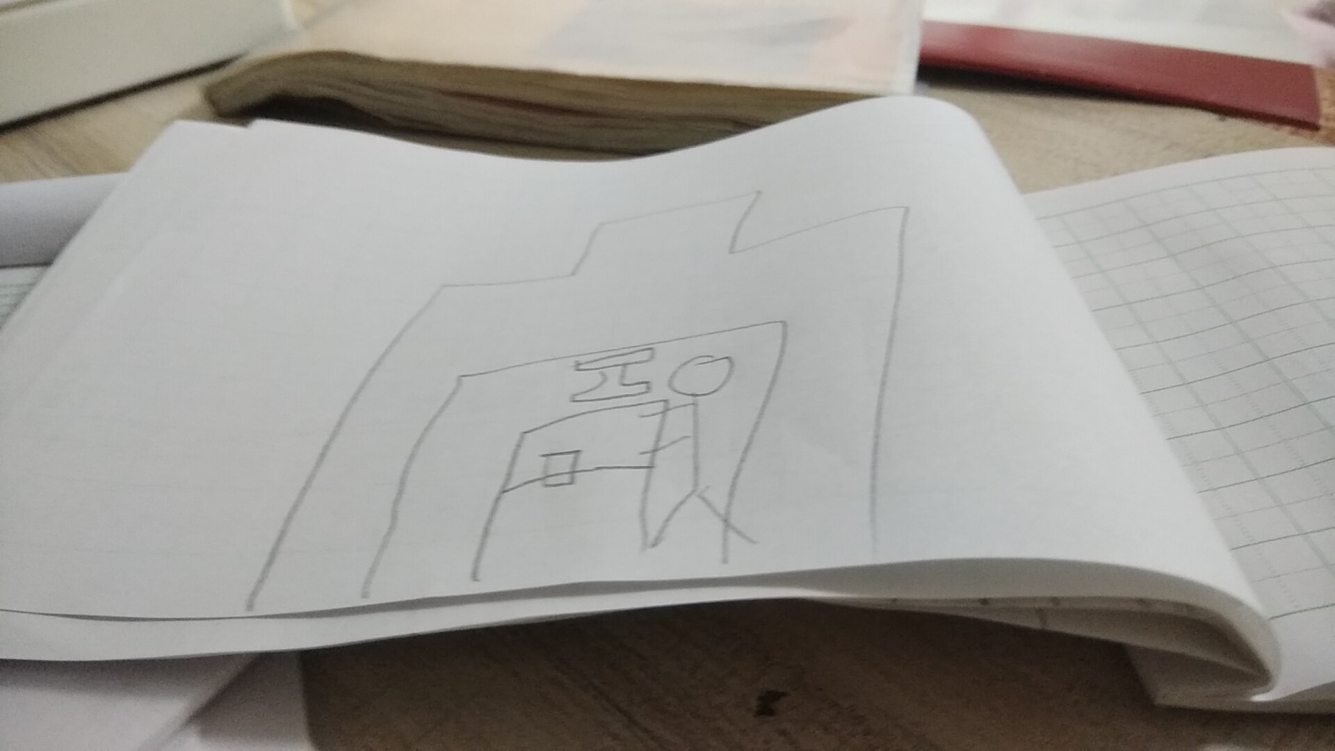 僵尸落入杂物陷阱