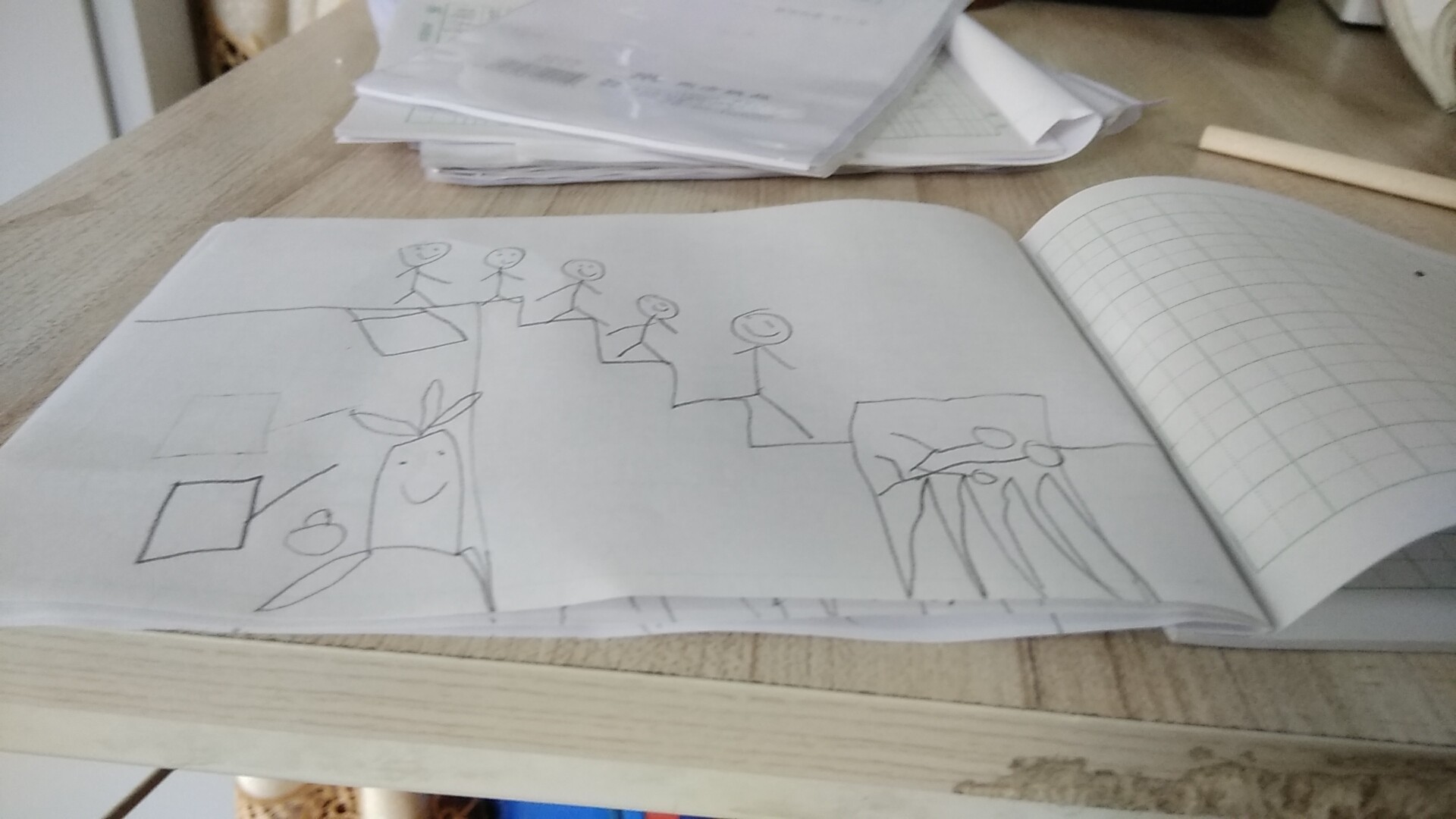 僵尸落入尖刺陷阱